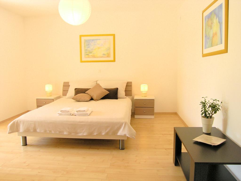 Apartments Dagmar Veglia Exterior foto